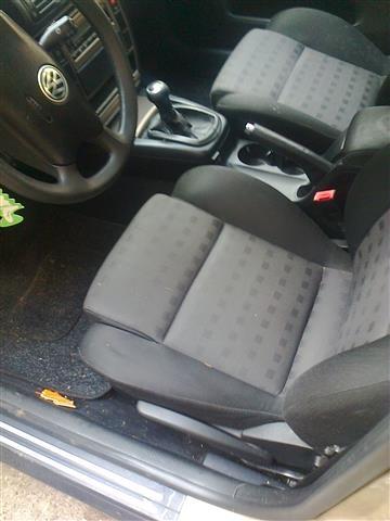 VW-Passat-B5-5-2-0--08