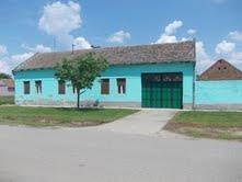 Kuca od 150m2 u Centru Barande 14 ari placa