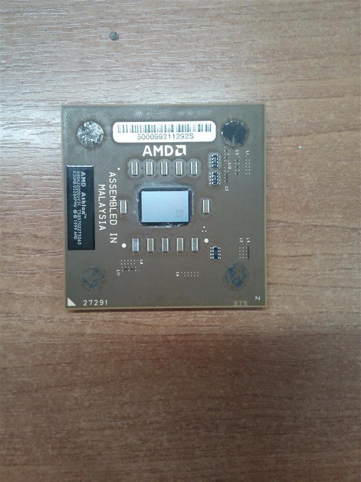 AMD-Atholn-Procesor-ram-za-njega