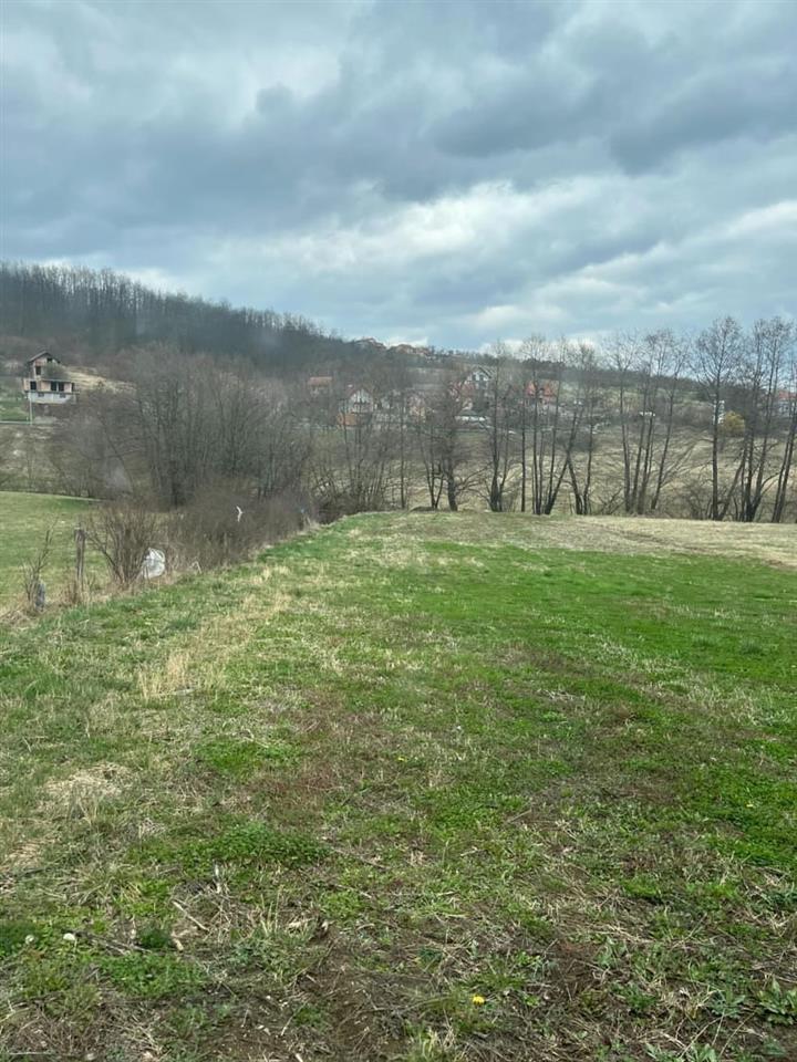 Prodajem-plac-