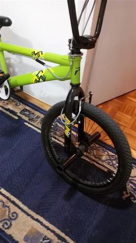 odlican bmx!!!