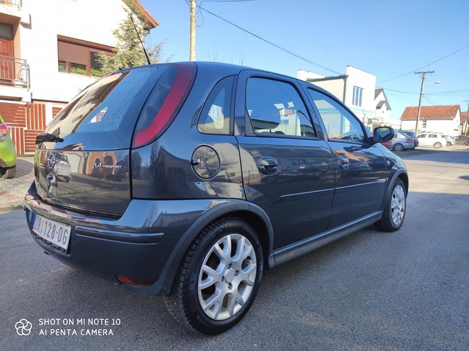 Opel-Corsa