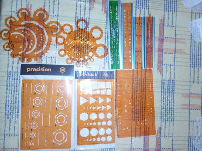 Šabloni Precision