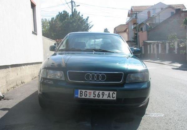 Audi A4 1.6 ADP -86