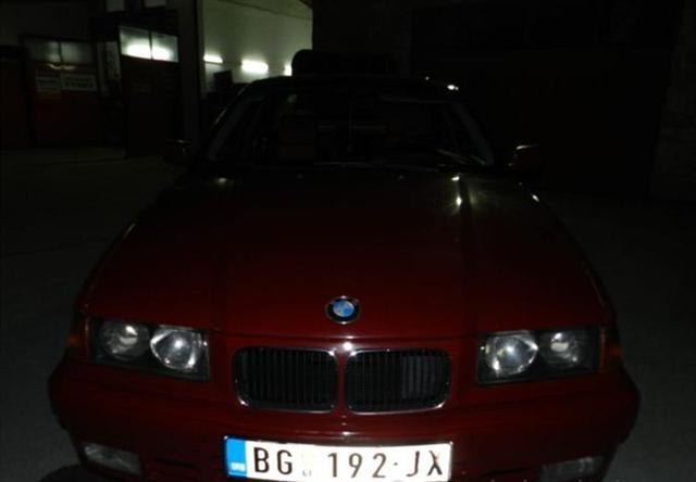 BMW 320 E 36 -01
