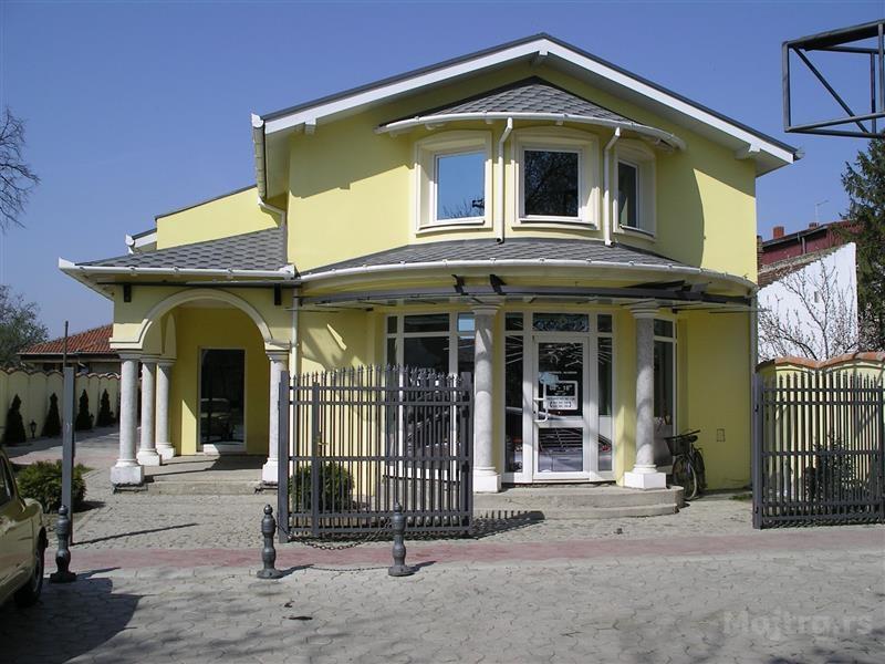 Subotica Aleksandrovo Poslovna Zgrada Subotica