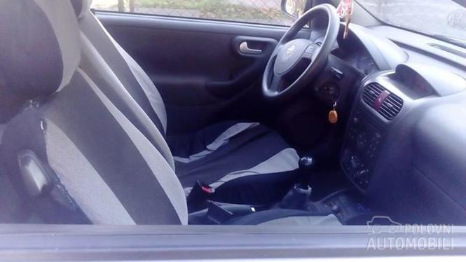 Opel Corsa C 1.0