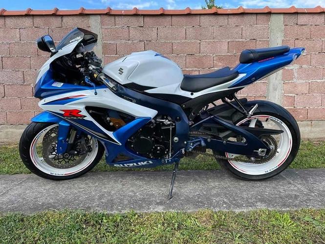 Suzuki GSXR600