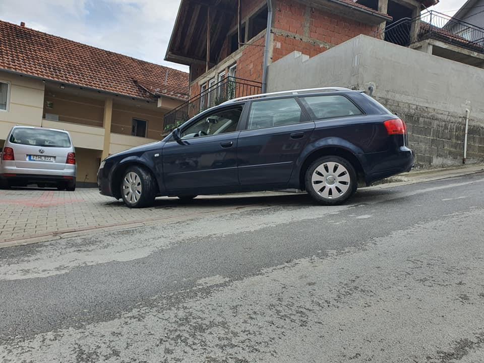Audi-A4--2-0-dizel