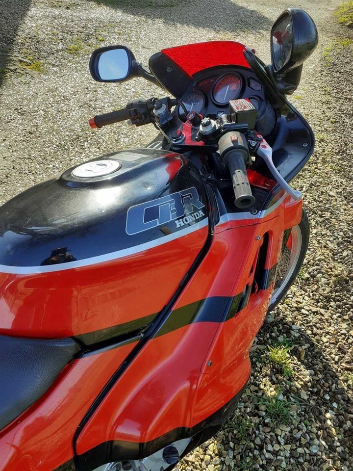 -Honda-CBR600F-