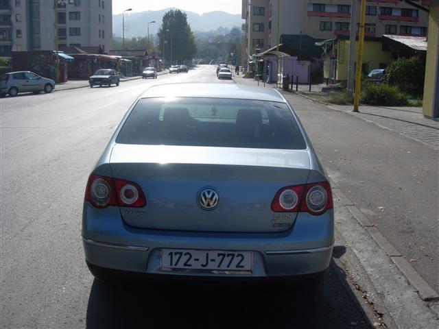 VW--Passat-2-0-HIGHLINE--05
