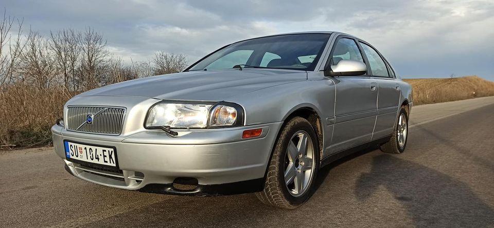 VOLVO-S80-2-4TURBO-2002G