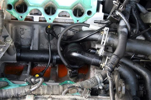Trazim termostat za Rover 75