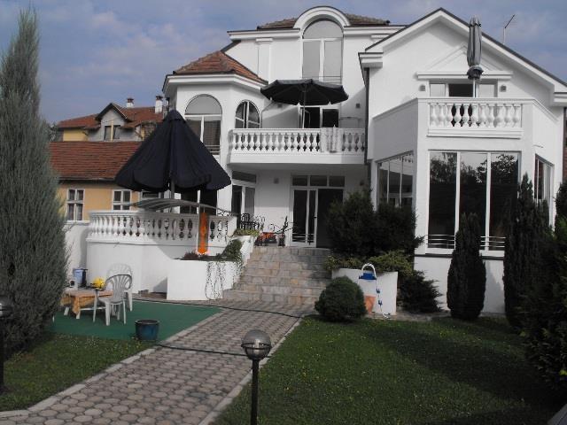 LUX kuca u Kragujevac 