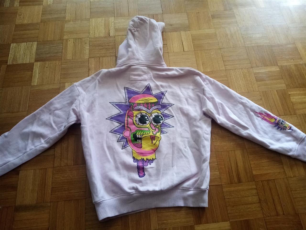 PULL-BEAR-Rick-and-Morty-duks