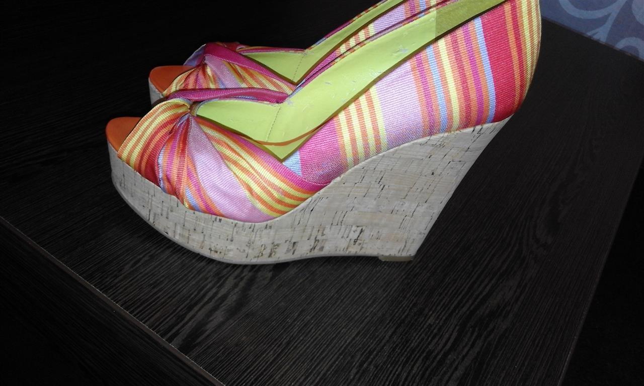 Nine-West-sandale