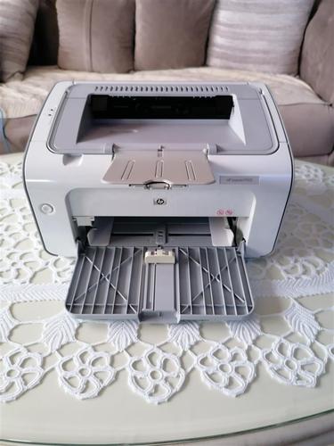 HP P1102 USB (2) 