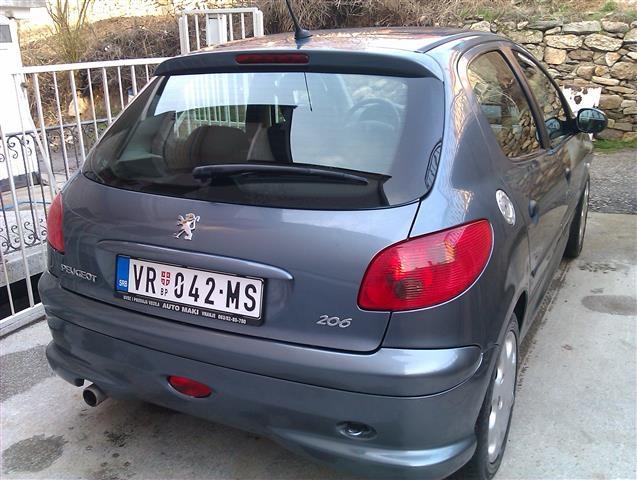 Peugeot-206--06-