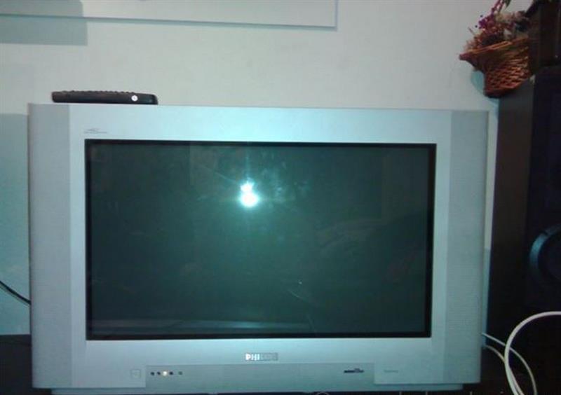 TV-Philips-E-82cm