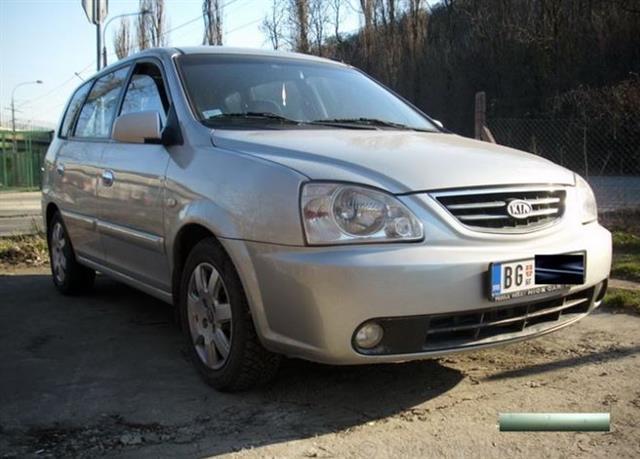 Kia Carens CRDi EX automatic -04
