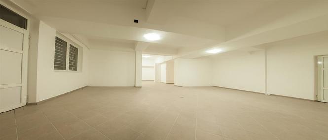 Izdajem  PP  130 m2