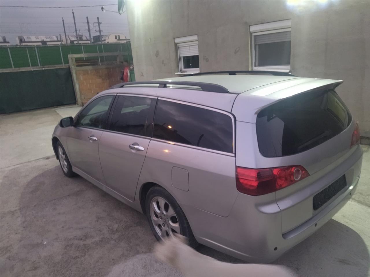 Prodajem-auto