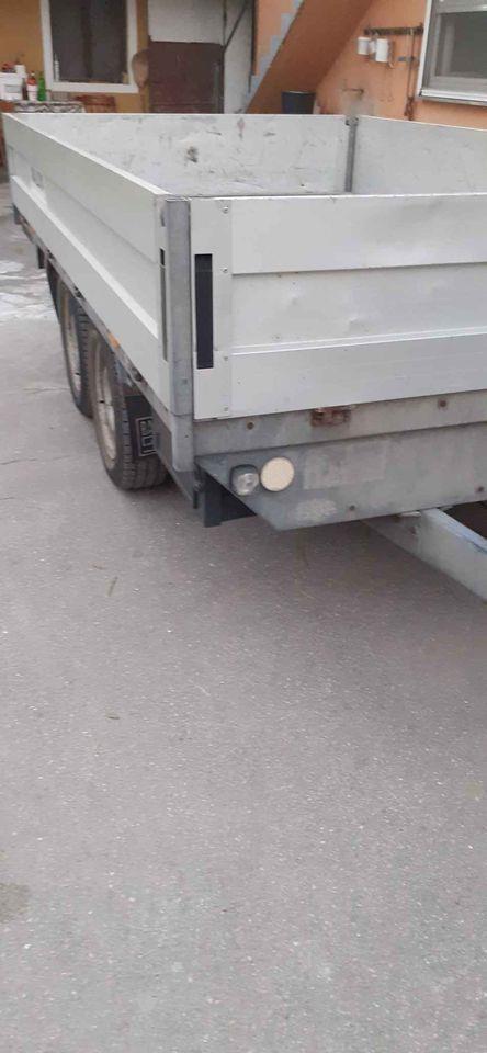 Auto-prikoica