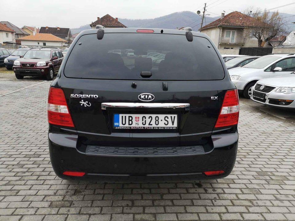 Kia-Sorento-2-5d-2008-perfektna