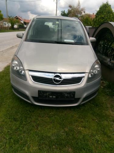 Opel Zafira B 1.9 dizel