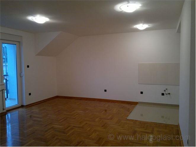 Vračar-65m2