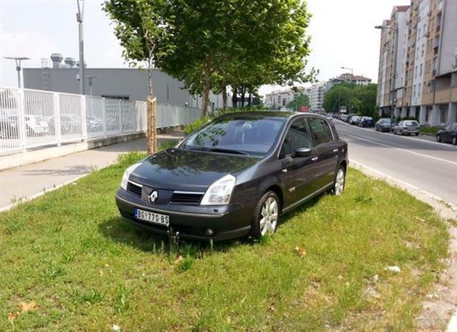 Renault-Vel-Satis-3-5-V6-Initiale--05--