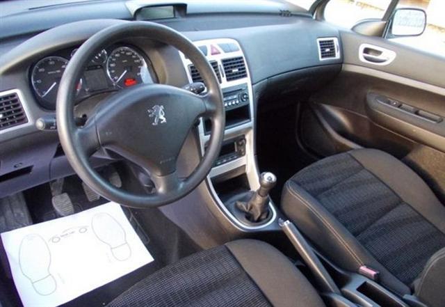 Peugeot-307--07