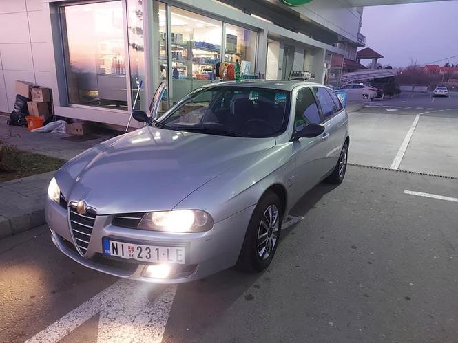 Alfa 156 rest