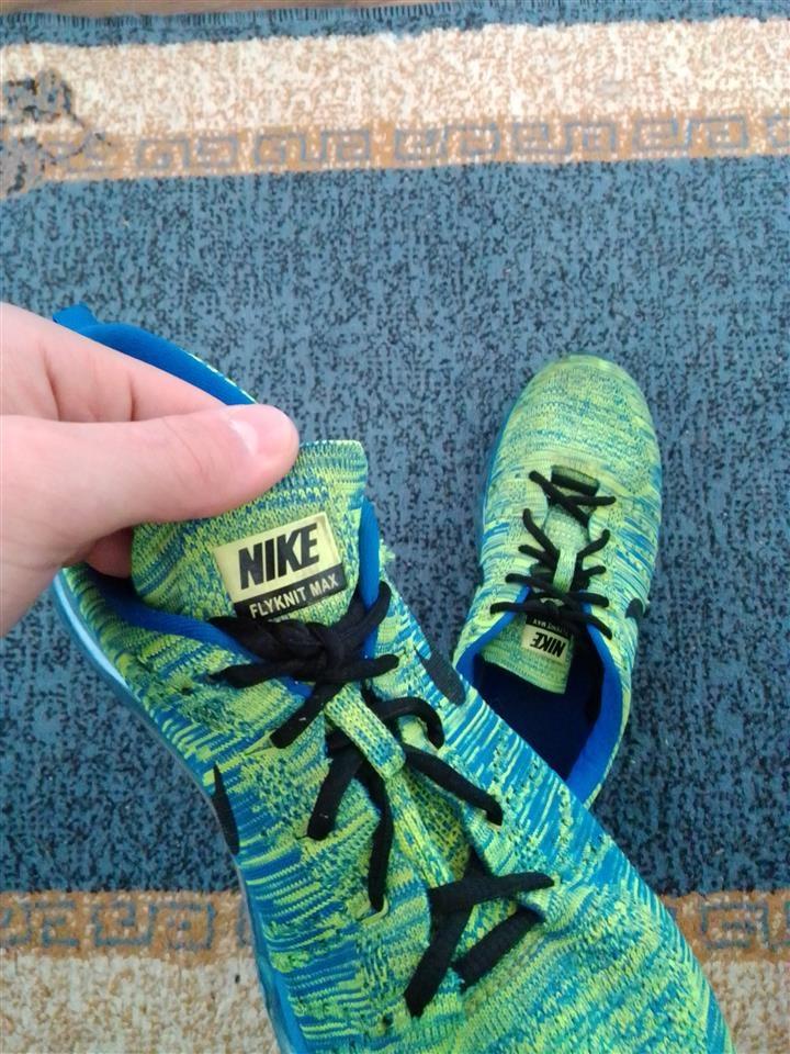 NIKE-FLYKNIT-MAX---