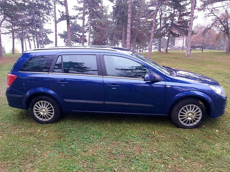 Opel-Astra-H