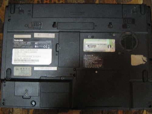 LAPTOP-TOSHIBA