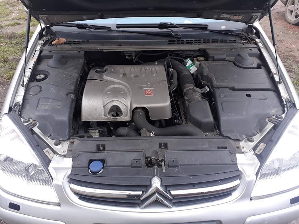 Citroen-c5-2-2-hdi