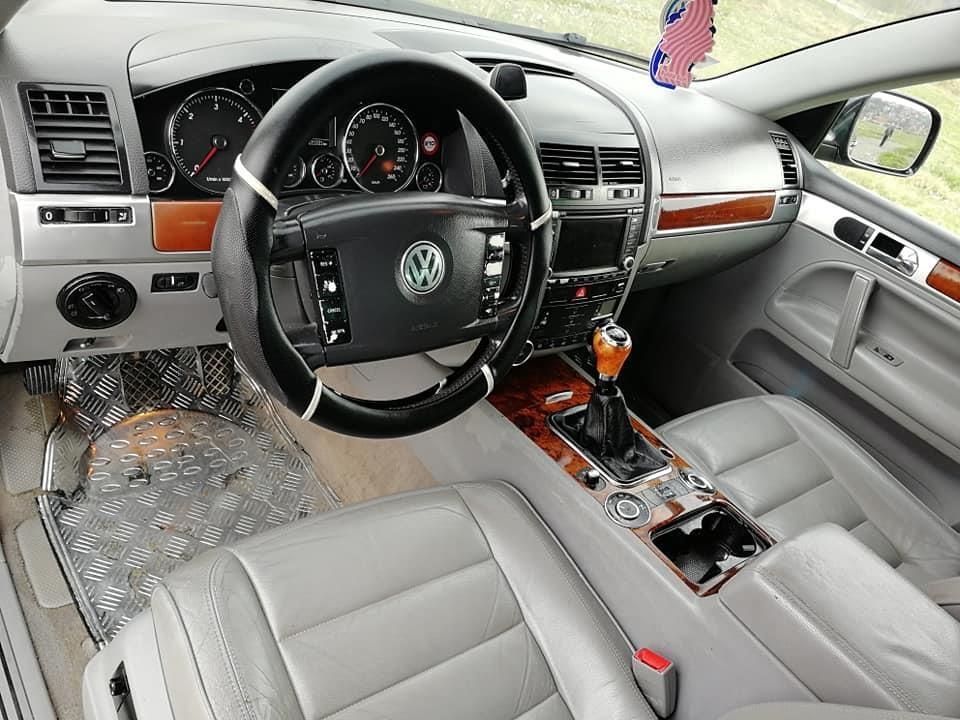 VW-TUAREG-2-5-TDI-2004-G