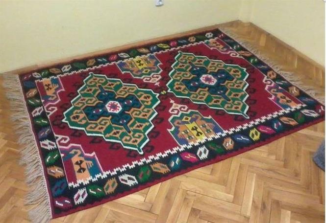 Ćilim nekorišćen
