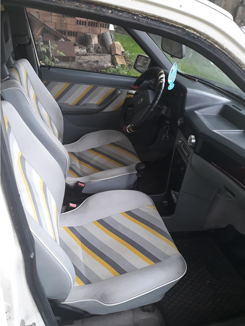 Opel-suza-1-3-DELOVI-Ruma