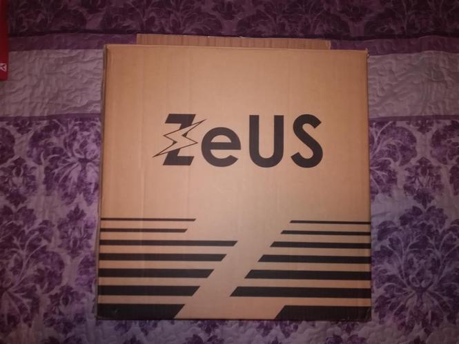 Zeus Kućište