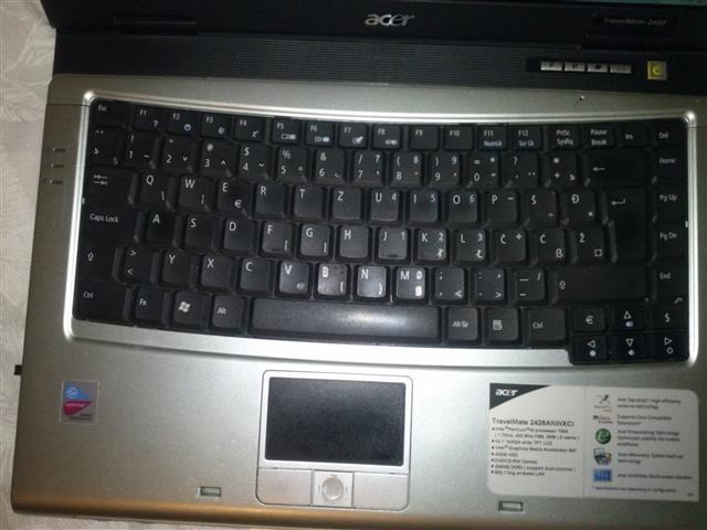 Acer-laptop-Hitnoo