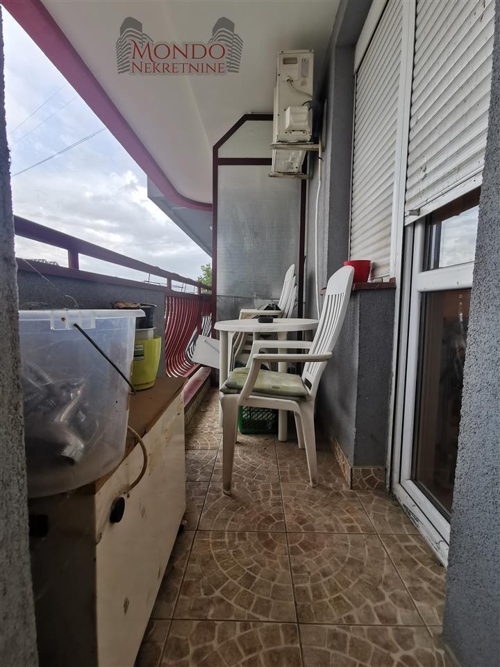 1-5-soban--52m2--Pantelej-