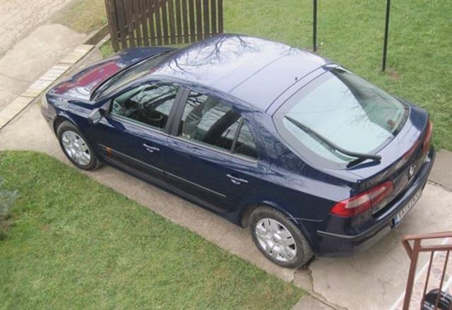 Renault-Laguna-1-9-DCI--01
