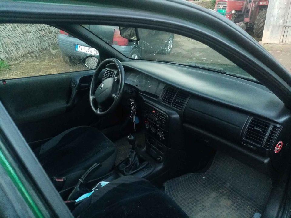 Opel-vektra