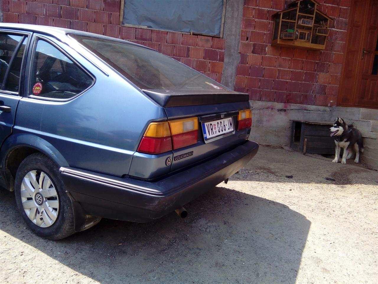VW-Passat-b2-