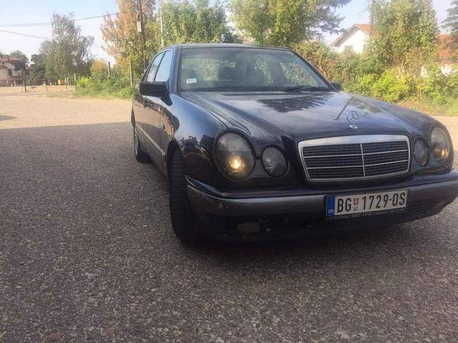 Mercedes e220