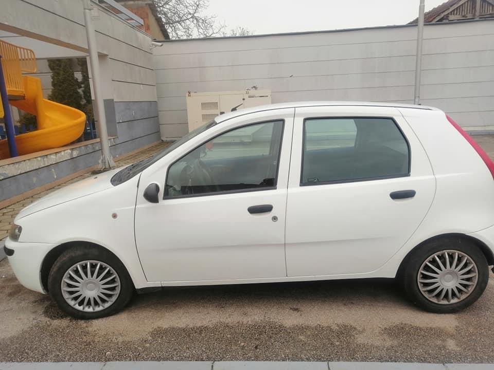 Fiat-Punto-1-2-8v