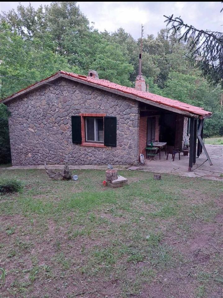 Prodajem-kamenu-kucu