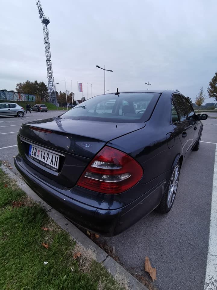 Mercedes-E220cdi